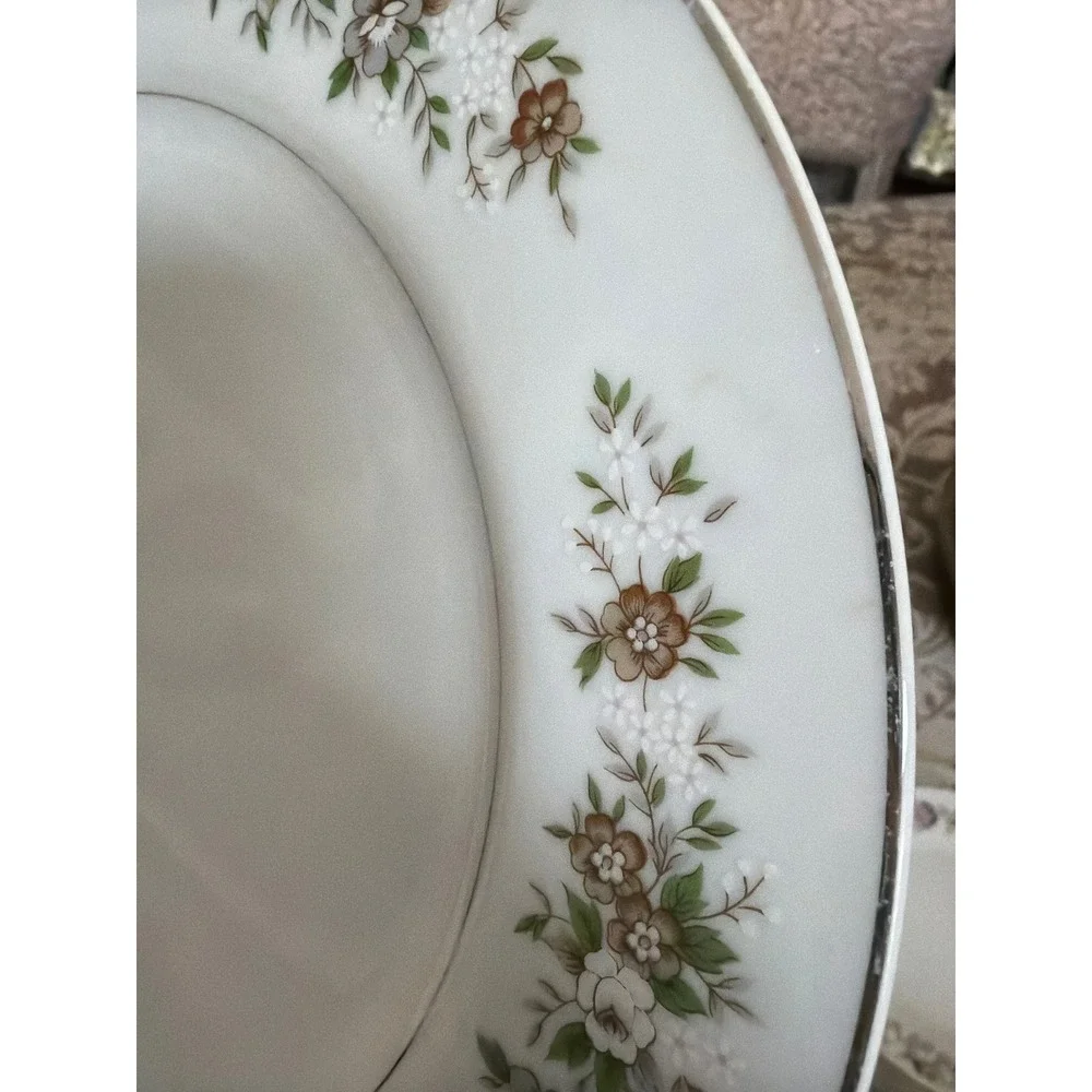 Suffolk Diamond China Dinner Plate Floral Brown White Silver Rim Made in Japan